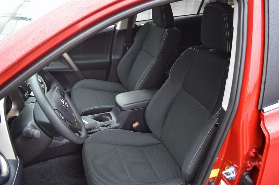 Toyota RAV4 2013 года  (фото 36 из 89)